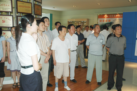 2025030921420634634 历城区区委组织部组织党员来集团参观学习